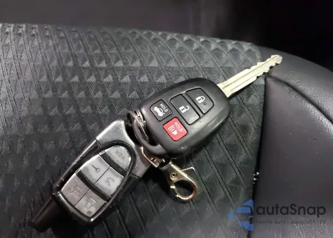 2014 Toyota Camry Se z USA, uszkodzony, nr VIN 4T1BF1FK7EU444669